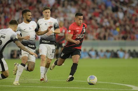 Corinthians Empata Com O Athletico Pr Nos Acréscimos Do Segundo Tempo No Brasileirão Jovem Pan