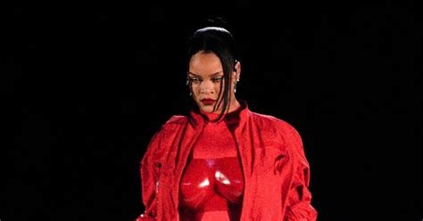 Super Bowl 2023 Pregnant Rihanna Wears Loewe Custom Alaia