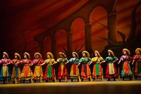 Mexico City National Folkloric Ballet Of Mexico Billet Getyourguide