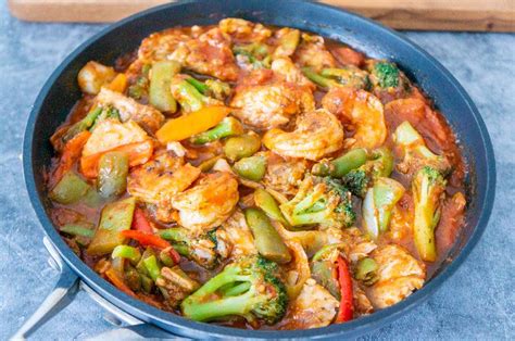 Seafood Medley With Broccoli And Green Beans Caribbean Green Living