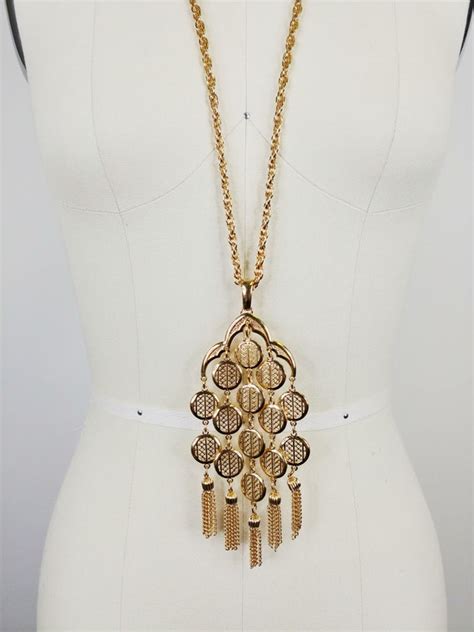 1960s Trifari Gold Tone Double Strand Statement Neckl Gem