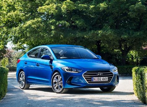 Hyundai Elantra 2016 Sedán 2016 2019 Opiniones Especificaciones Técnicos Precios