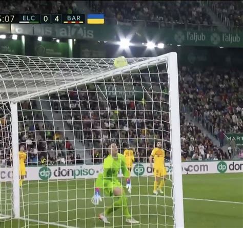 Bar A Worldwide On Twitter An Elche Header Hits The Bar Ter Stegen