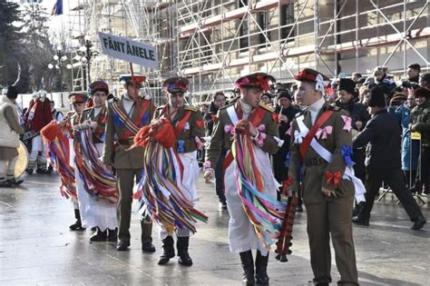 Festivalul S Rb Torilor De Iarn I Al Tradi Iilor Din Inima Bucovinei