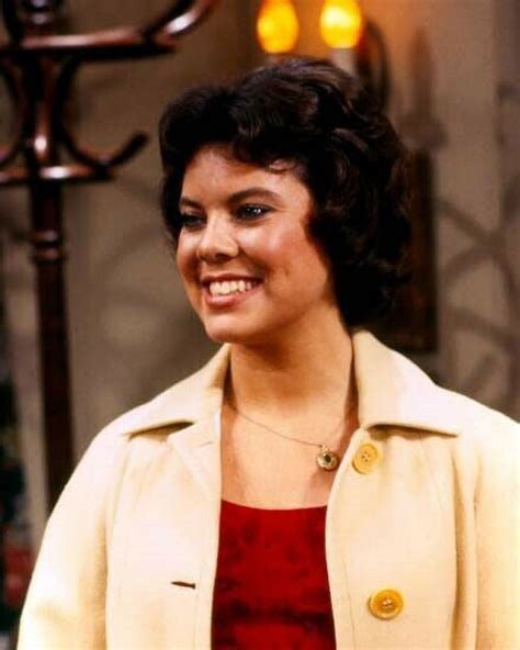 Erin Moran As Joanie Cunningham Smiling X Photo Tv S Happy Days