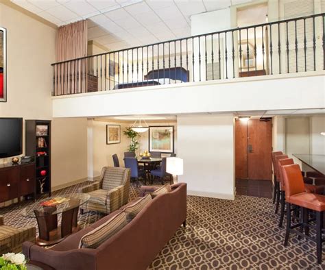 Rooms & Suites | Downtown Atlanta, GA Hotel | Courtland