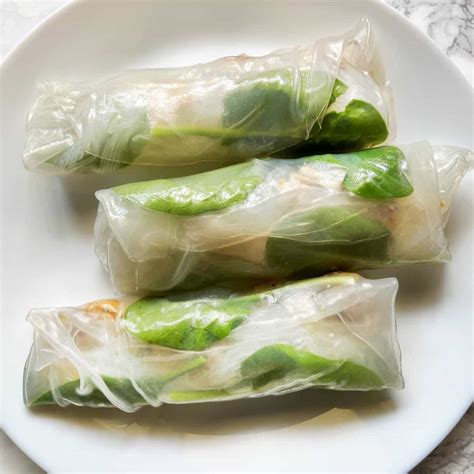 Fresh Chicken Spring Rolls