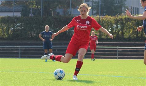 Fcn Frauen Zeigen Richtige Reaktion