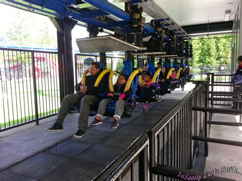 Insanity Lurks Inside Park Review Canadas Wonderland