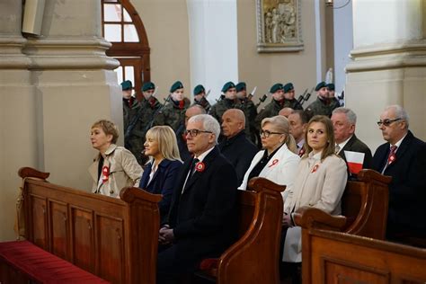 Witaj Majowa jutrzenko świeć naszej polskiej krainie Wojewódzkie