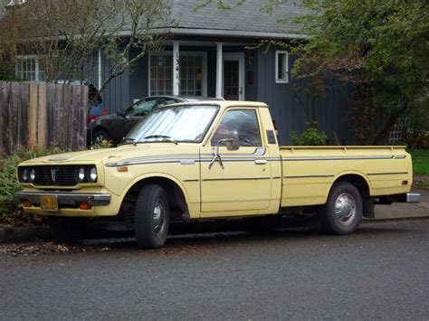 Vintage Randt Review 1975 Toyota Sr 5 Pickup A Surprising Combination