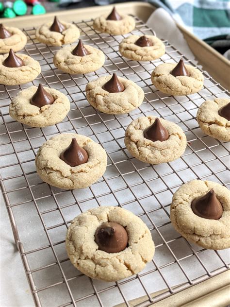 Gluten Free Peanut Butter Kiss Cookies Gluten Free Mom S Table