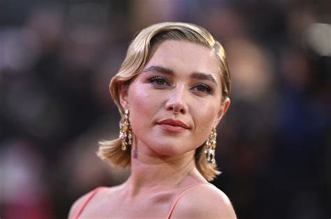 „dune Teil 2 Florence Pugh Wird Mit Gegenstand Beworfen— Rolling Stone