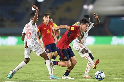 Bungkam Mali Spanyol Jadi Tim Pertama Yang Lolos Ke Besar Piala