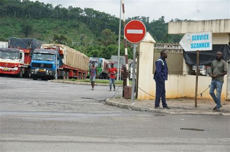 Ghana Une Usine De Bitume R Ceptionn E Tema Ouestaf