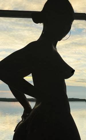 I Love Walking Around Naked Reddit NSFW