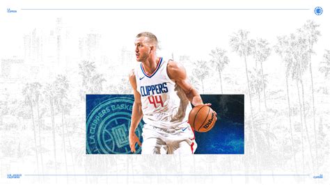 LA Clippers Re Sign Mason Plumlee NBA