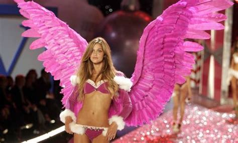 Top 10 Sexiest Victorias Secret Models