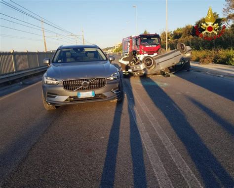 Incidente Sulla Flaminia Un Ferito A Torrette Cronache Ancona