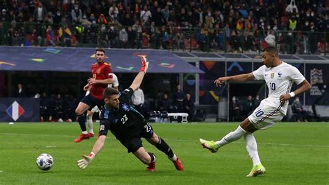 Final Triumph gegen Spanien Frankreich holt Nations League Titel Fußball