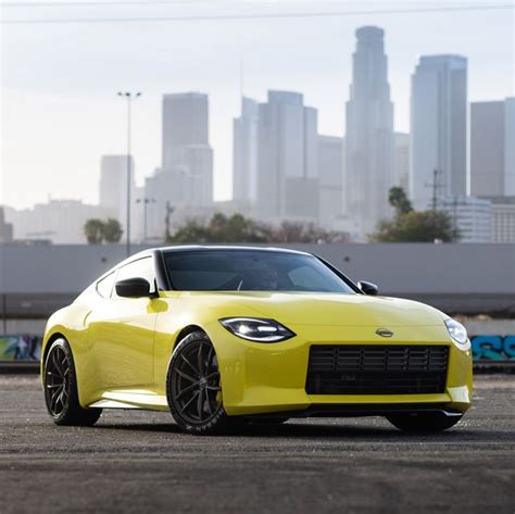 The 2022 Nissan 400z Is Coming August 17 Heres What To Know