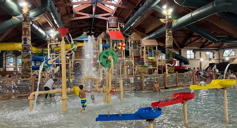 7 Reasons To Visit Great Wolf Lodge In Kansas City