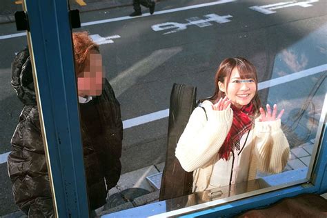 「マジックミラー号ハードボイルド街行く女子 校生がおま こ丸出し拘束されたまま何度もイカされ絶頂潮吹き！人生初の快感に火照りが止まらない素人娘