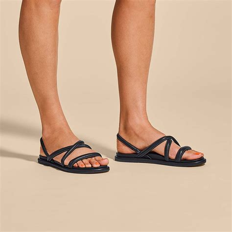 Tiare Strappy Womens Leather Sandals Black Olukai Olukai ‘ohana Program