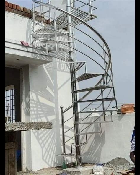 Silver Stainless Steel Spiral Staircase At ₹ 1800sq Ft In Pune Id