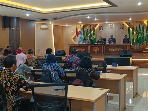 LPPM KUNJUNGAN BENCHMARKING FORKOM LPPM PERGURUAN TINGGI JAWA TENGAH