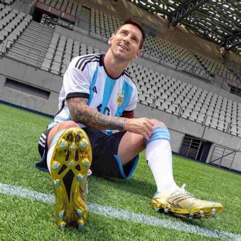 Chuteira que Messi usará na Copa do Mundo é lançada; veja fotos – LANCE!