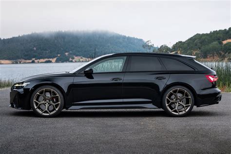 Audi A Rs Avant Pictures