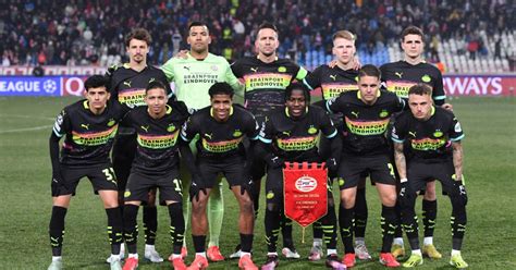 Psv Op Rapport Twee Uitblinkers Bij Cruciale Zege In Psvfans