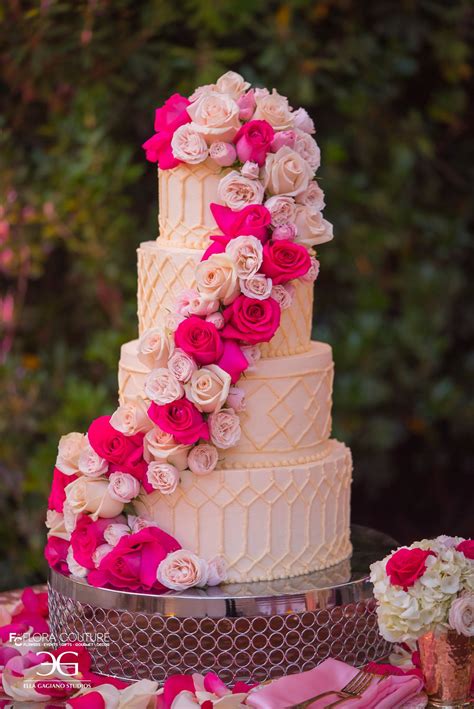 Statement Wedding Cake Pink Wedding Cake Wedding Cake Hot Pink Hot