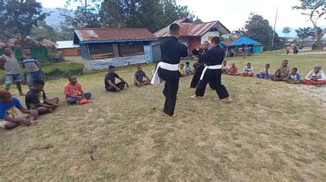 Lestarikan Budaya Pencak Silat Satgas Kodim Yalimo Yonif RK 751 VJS