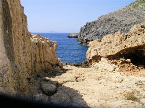 Antikythera - history - Zeus Greek Travel Guide