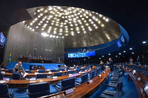 Veja Os Senadores Eleitos Em E Os Atuais Poder Folha