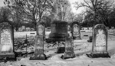 Alla Ricerca Del Cimitero Di Spoon River Lewistown Illinois Viaggi