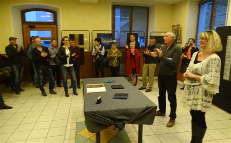 Art Jusquau 15 Novembre Dans La Mairie De Saint Julien Montdenis La