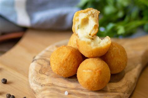 Bolinha De Queijo Salgaderia Campinas