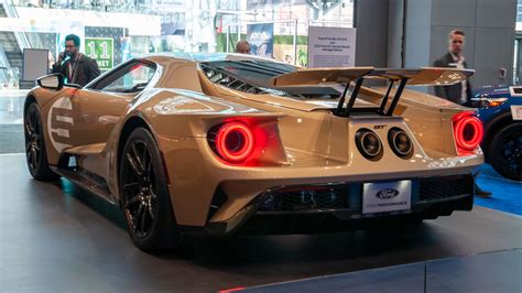 2022 Ford GT Holman Moody Heritage Edition Revealed At New York Auto Show