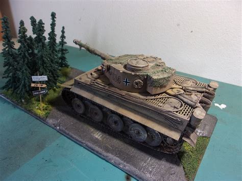 German Tiger I Early Production Tank Plastic Model Tank