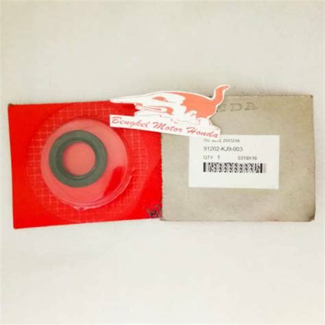 Oil Seal X X Rear Cvt Pully Axle Oil Seal Beat Click