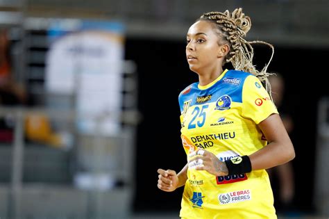 Lbe J Metz Poursuit Sa Marche En Avant Ligue F Minine De Handball