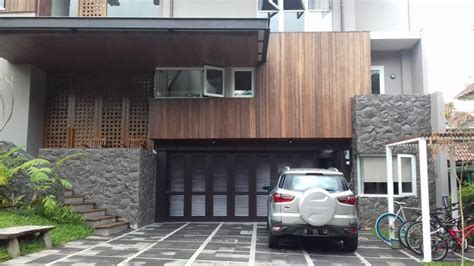 30 Contoh Desain Garasi Rumah Terbaik - Desain id