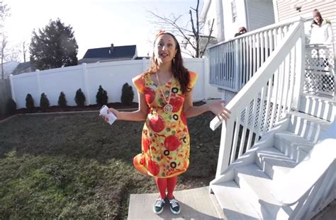 New Jersey Woman Breaks World Record For Largest Collection Of Pizza