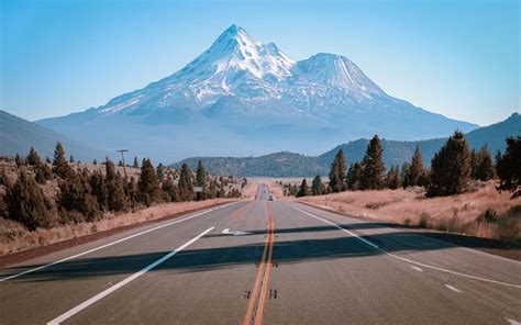 Discover the Tallest Volcano in California (And When It Last Erupted ...