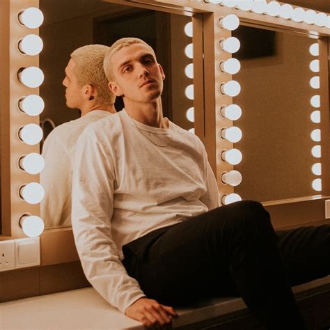 Lauv has a lot of "Feelings" on his new single - Substream Magazine