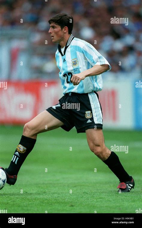 JAVIER ZANETTI ARGENTINA 14 June 1998 Stock Photo - Alamy