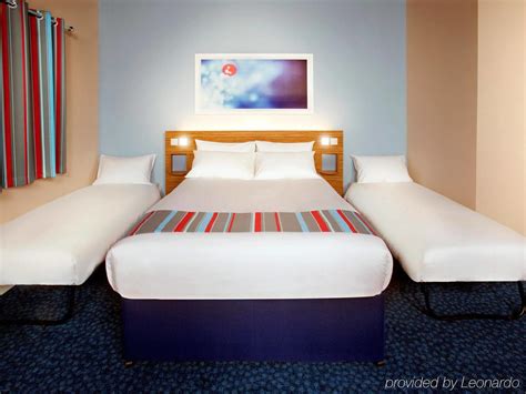 Hotel Travelodge London Covent Garden London New 2024 Prices Reviews